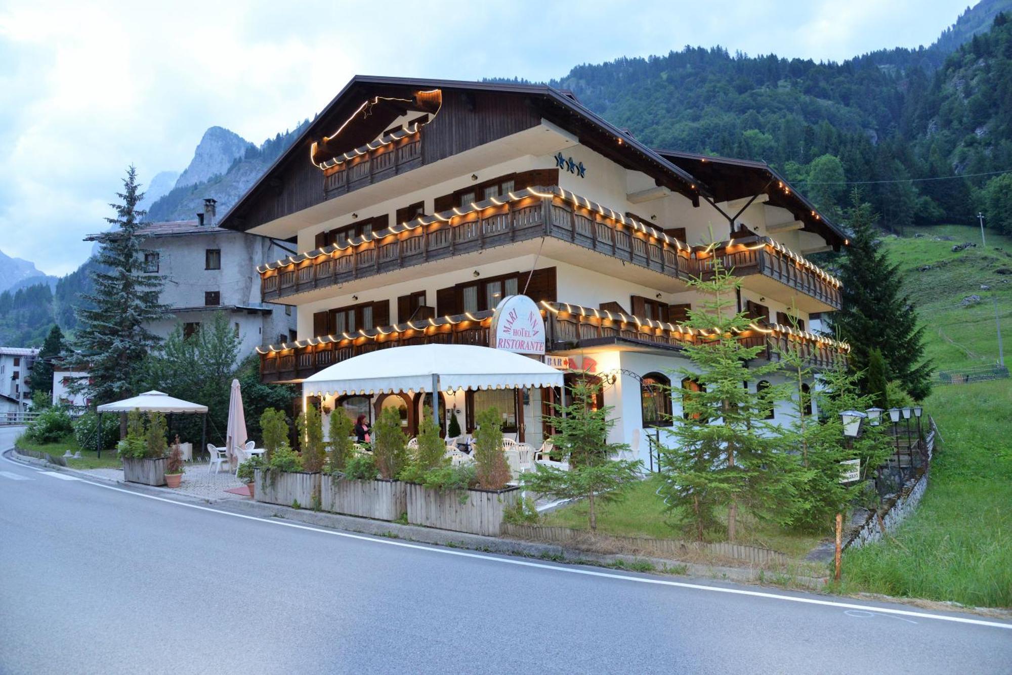 Hotel Marianna Rocca Pietore Extérieur photo